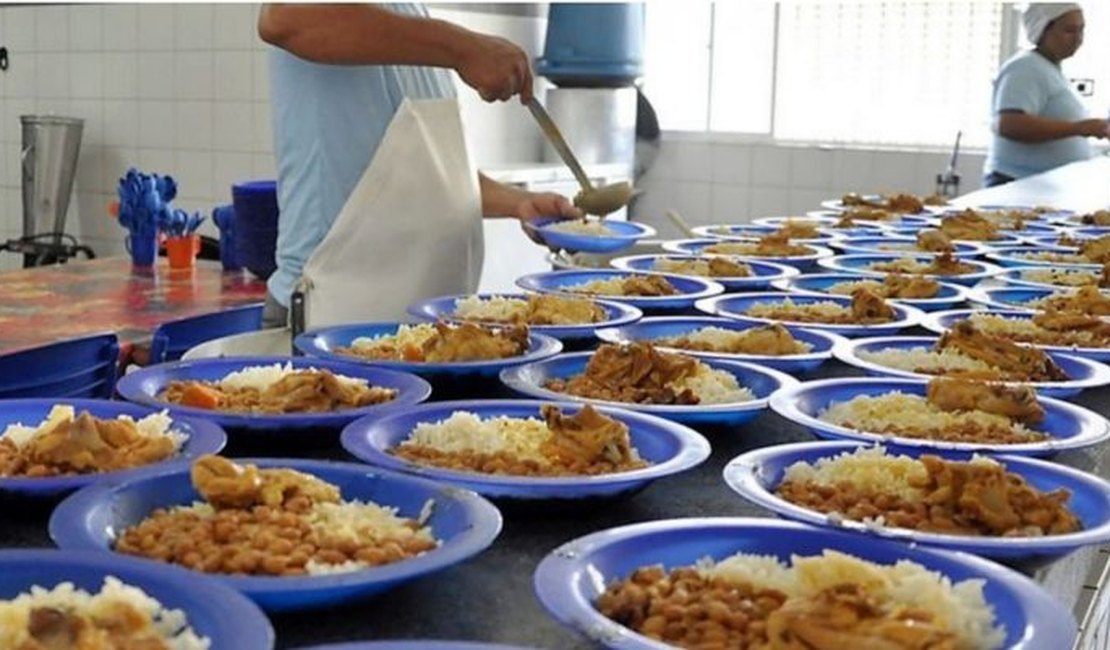 Alimentação saudável: merendeiras de escolas municipais de Penedo participam de concurso do Sebrae