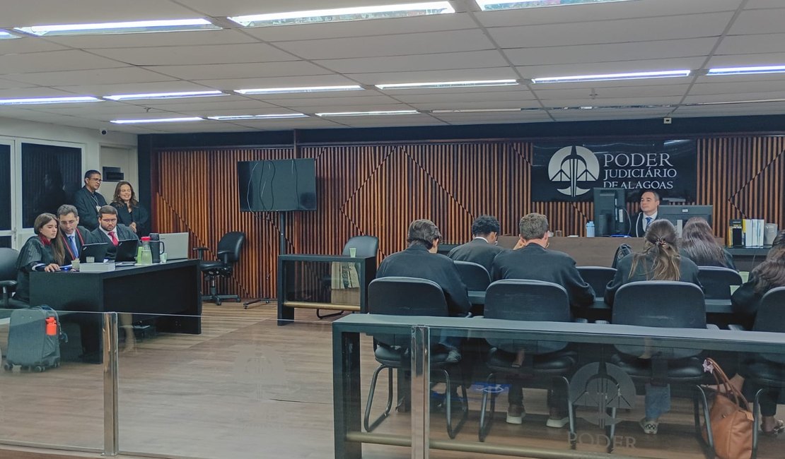 Caso Davi Silva: policial nega acusações e apresenta versões divergentes durante júri