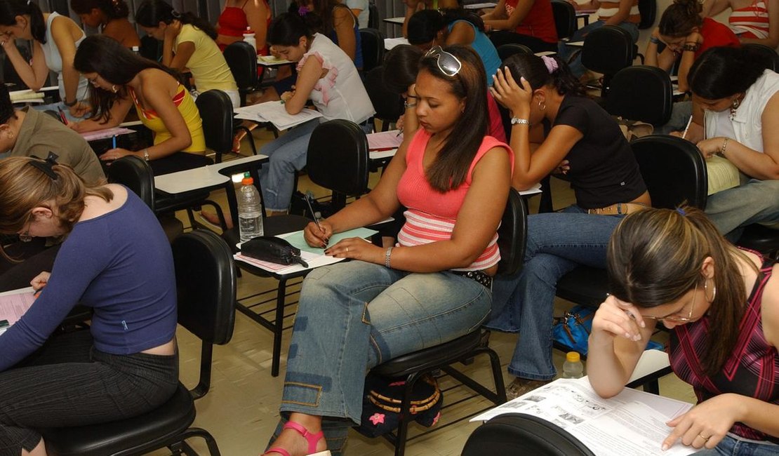 Alagoas teve 33% de participantes ausentes no segundo dia do ENEM