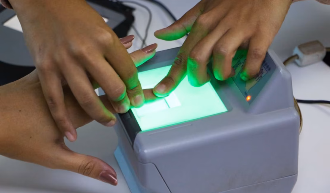 Governo adia exigência da biometria para benefícios do INSS e sociais