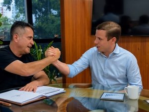 Aguardando apoio de Marlan a Renan Filho, Dantas recebe Arthur Albuquerque e anuncia obras para Limoeiro