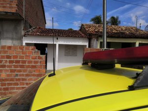 Tomado por fúria, homem esfaqueia vizinho até a morte, em Arapiraca