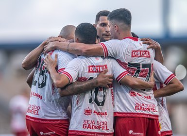 CRB vence em casa e ainda tem chances de acesso a Série A