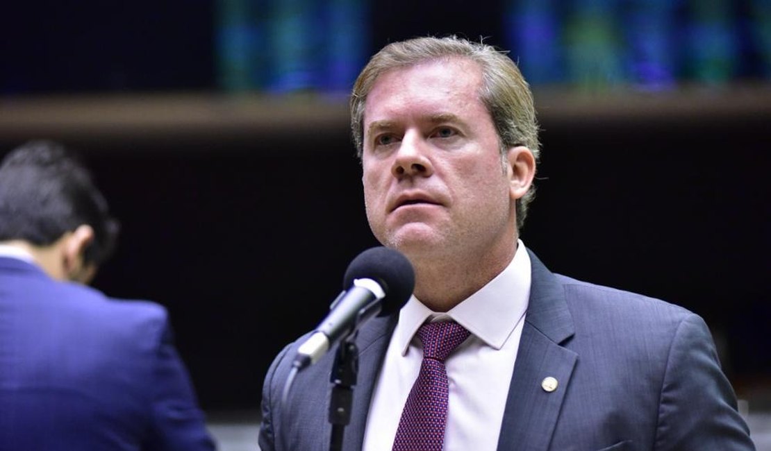 Perda de aliados tornam reeleição de Marx Beltrão um desafio maior que em 2022