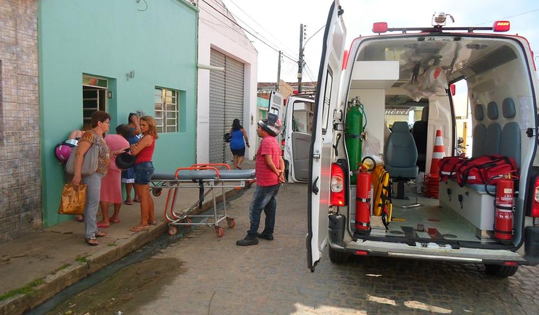Mulher morre após sofrer choque elétrico em casa no Centro de Arapiraca