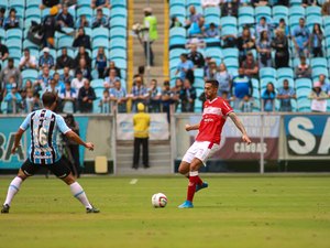 CRB perde para o Grêmio e segue na lanterna da Série B