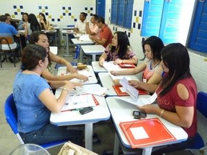 Pré-Uneal inicia capacitação para professores em Arapiraca