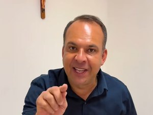 Sales reafirma críticas à carga tributária e defende debate sobre impostos elevados cobrados em AL