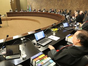 Trio acusado de assassinato é julgado nesta sexta-feira (25)