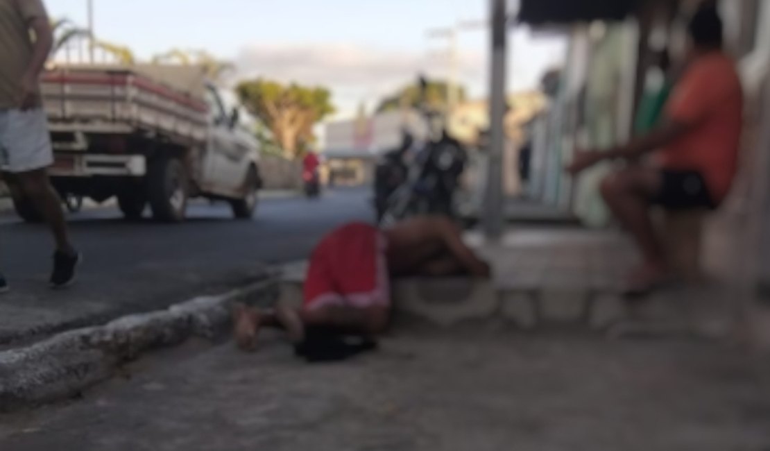 Homem é esfaqueado próximo ao Mercado Público, em Arapiraca
