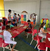 Central de Vacina contra Covid em Penedo conta com brinquedoteca para crianças