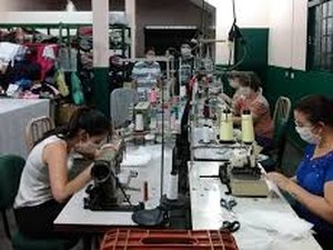 Edital credencia costureiras e microempreendedores na produção de máscaras de tecido