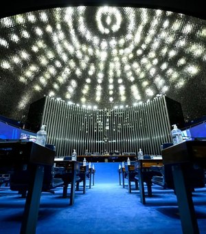 Senado aprova piso salarial de professores em R$ 5.130,63