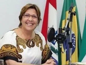 Célia Rocha se despede da vida pública 'feliz' e com a sensação de dever cumprido