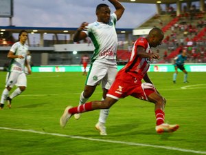 Willians Santana espera evolução do CRB na Série B e foca em sequência