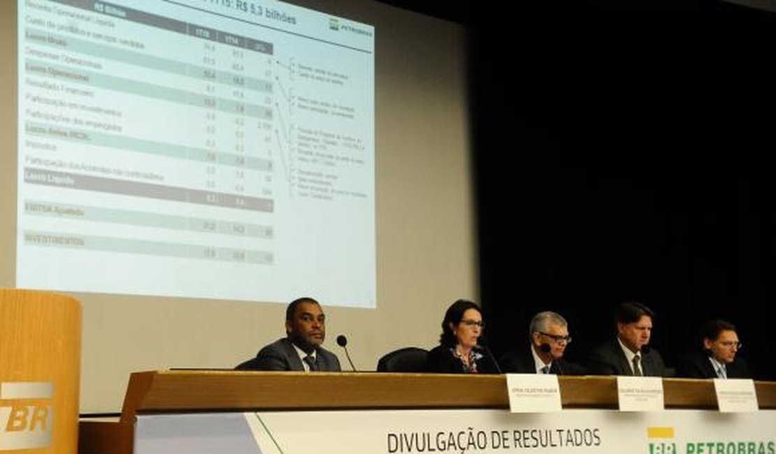 Petrobras prevê plena normalidade após revisão do plano de negócios