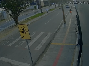 Novo vídeo mostra fisiculturista invadindo pista antes de ser atropelado em Arapiraca