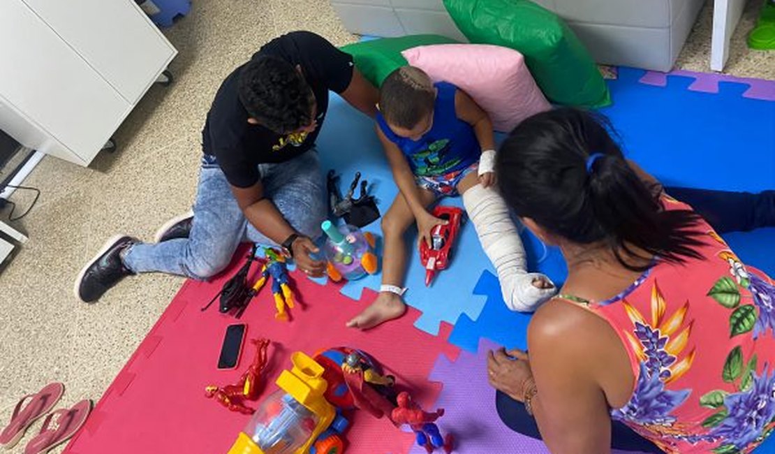 Hospital de Emergência do Agreste prorroga prazo para inscrição de voluntários para a Brinquedoteca Alegre e Brinque