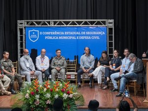 Arapiraca sedia II Conferência de Segurança Pública Municipal e Defesa Civil de Alagoas