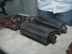 Armas de fabricação caseira são apreendidas em região de mata