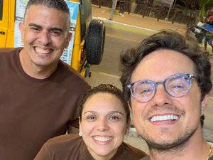 Em Maceió, Deive Leonardo mobiliza seguidores para ajudar casal que perdeu cozinha em incêndio