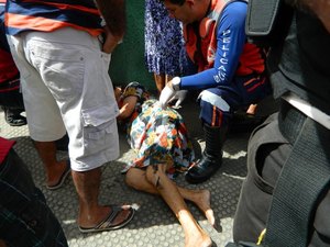 Idosa é atropelada por carro-forte em Arapiraca