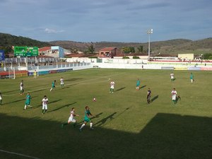 Coruripe perde para CEO por 2 X 0, mas continua na zona de classificação 