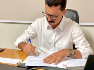 Prefeitura de Limoeiro de Anadia firma parceria com a Unopar e amplia acesso ao ensino superior