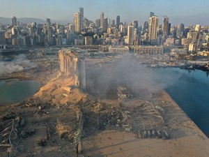 Equipes buscam por sobreviventes de explosão que deixou mais de 100 mortos e 4 mil feridos no Líbano