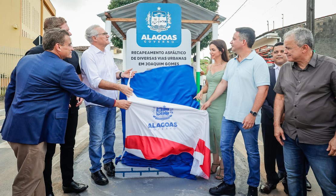 Joaquim Gomes: em evento de emancipação política, governador entrega ambulância, pavimentação e anuncia eixo viário