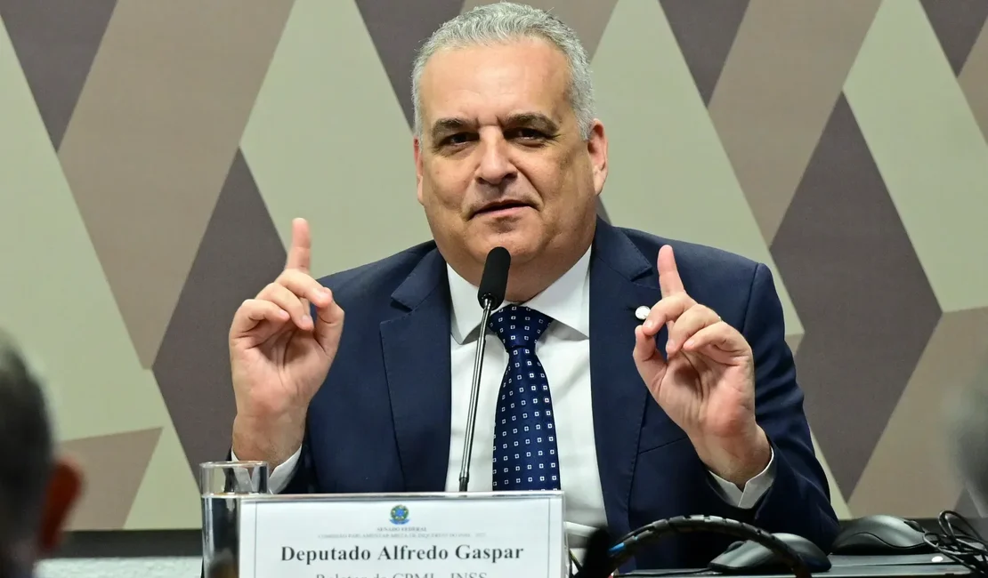 Alfredo Gaspar, relator da CPMI do INSS, desmarca visita a Jair Bolsonaro