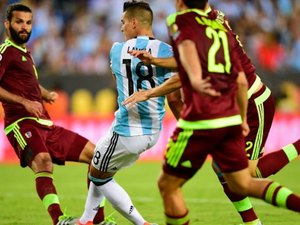 Cinco jogos movimentam as eliminatórias na noite desta terça-feira