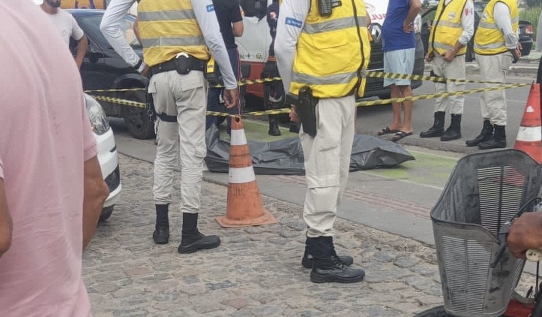 Idoso morre após sofrer infarto fulminante no Benedito Bentes, em Maceió