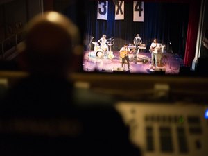 3ª Oficina de Iluminação Cênica com Edner Careca abre inscrições
