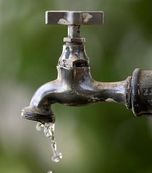 Manutenção da Casal deixa 19 municípios sem água nesta quinta