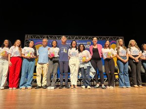 Deputada Cibele Moura participa de entrega de kits do programa “Meu ciclo na escola”