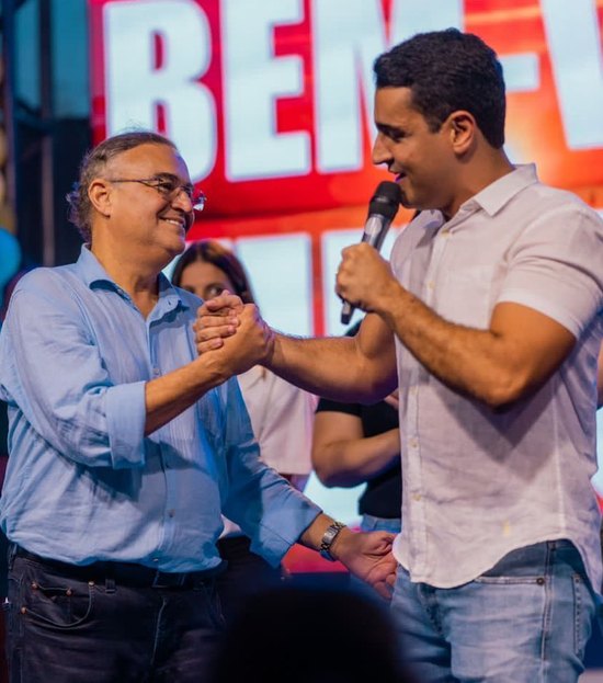 O dilema de JHC: apoiar o partido de Bolsonaro ou a aposta de seu pai para Presidência da República