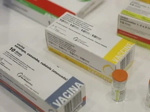 Casos de sarampo crescem 32 vezes nas Américas; OMS emite alerta