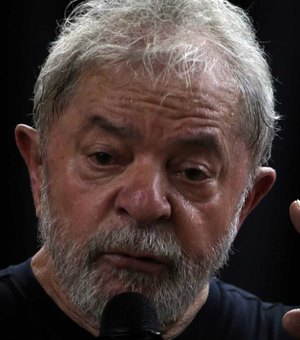 Ex-presidente Lula comenta caso Neymar e detona a Globo