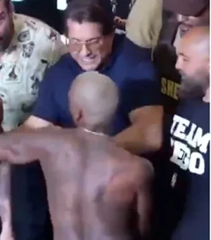 Nego do Borel agride Biel durante pesagem antes de luta em SP