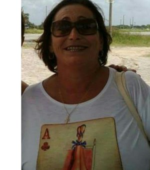 Professora aposentada está internada em Arapiraca e precisa de sangue AB+