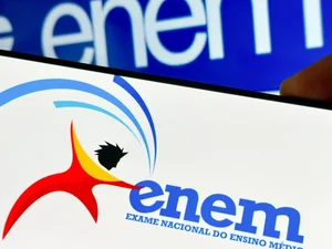 Tema da redação do Enem 2023 aborda economia do cuidado e desvalorização do trabalho doméstico