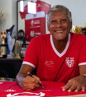 Joãozinho Paulista recebe alta após quase duas semanas internado em Maceió