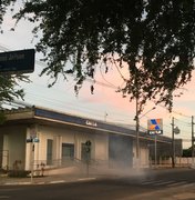 Fumaça em agência bancária causa preocupação em Arapiraca