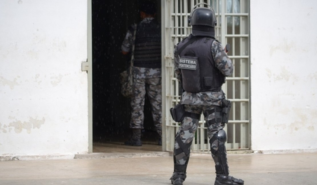 Forças de segurança realizam vistoria no Baldomero Cavalcanti