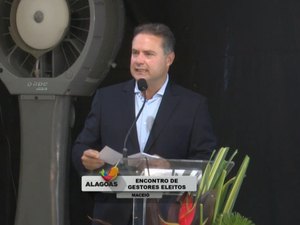 Renan Filho fala sobre integração com municípios em evento com novos gestores de AL