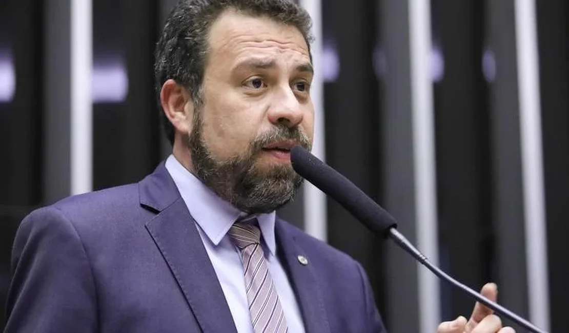 Boulos vai entrar com notícia-crime contra Nunes e Tarcísio no TSE