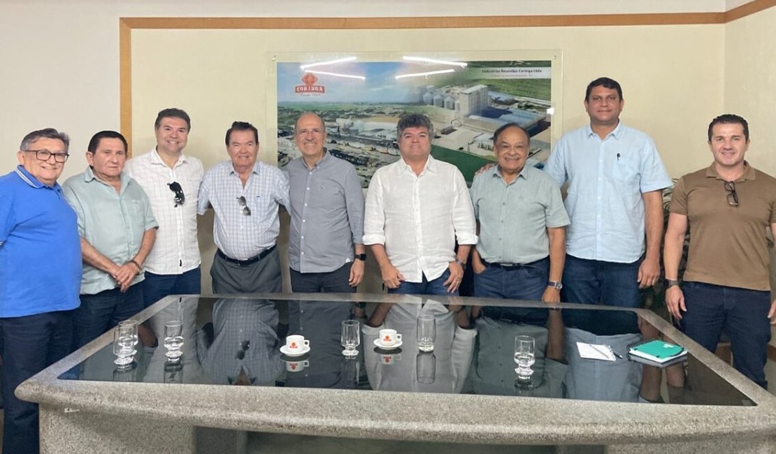 Ronaldo Lopes dialoga com empresários do Grupo Coringa sobre investimentos em Penedo