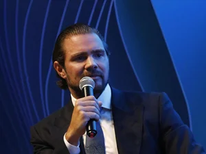 Daniel Vorcaro falou em ‘quebrar todos os dentes’ de jornalista, revela PF