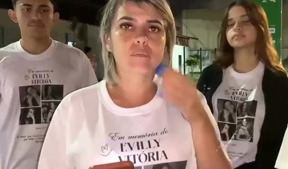 Clamor por Justiça: Familiares e amigos cobram respostas sobre a causa da morte de Evilly Vitória